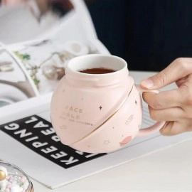 KRESHU Space Walk Cute Astronaut Ceramic Coffee Mug Galaxy Planet Theme Tea Cup with Small Bubbles Airtight Pearl Display Lid Milk Coffee Mug for Children Heavy Quality Mug (Multi, 1-pcs)