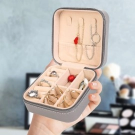 Portable Mini PU Leather Small Jewelry Box, Travel Portable Jewelry Case for Ring Bracelet Organizer Storage Holder Box Multipurpose pink 1 pcs (Black)