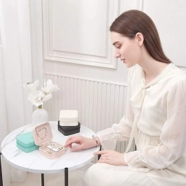 Portable Mini PU Leather Small Jewelry Box, Travel Portable Jewelry Case for Ring Bracelet Organizer Storage Holder Box Multipurpose pink 1 pcs (Black)